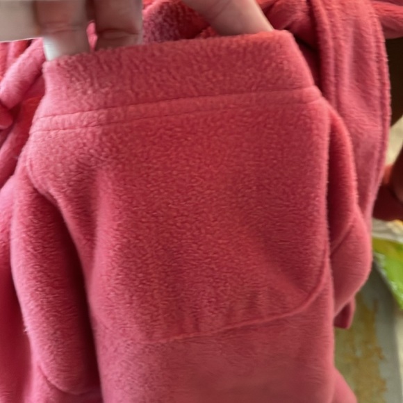 Robe - Picture 5 of 6